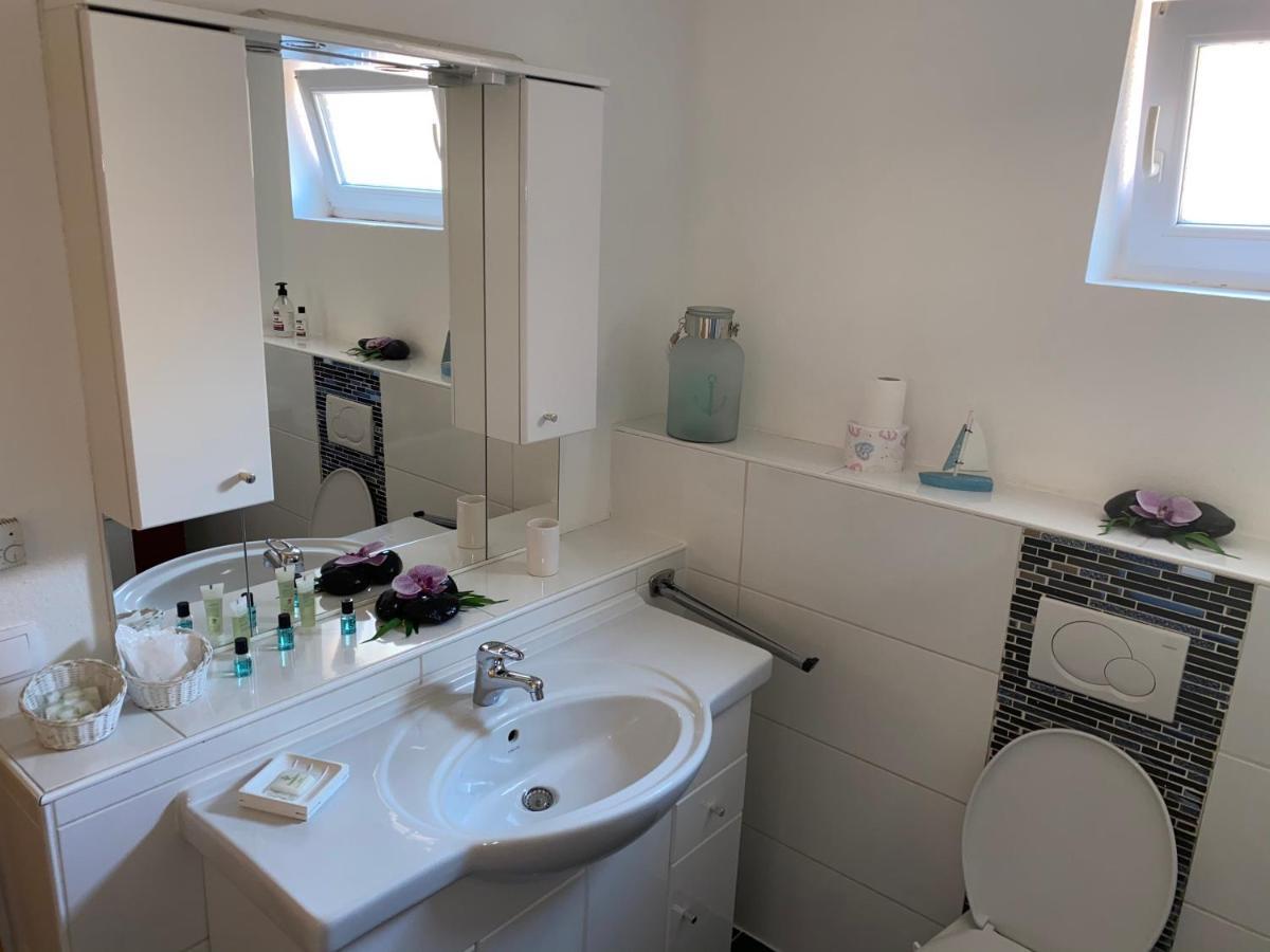 Apartment Stabel 8,1 Km Von Europa Park คิพเพนไฮม์ ภายนอก รูปภาพ