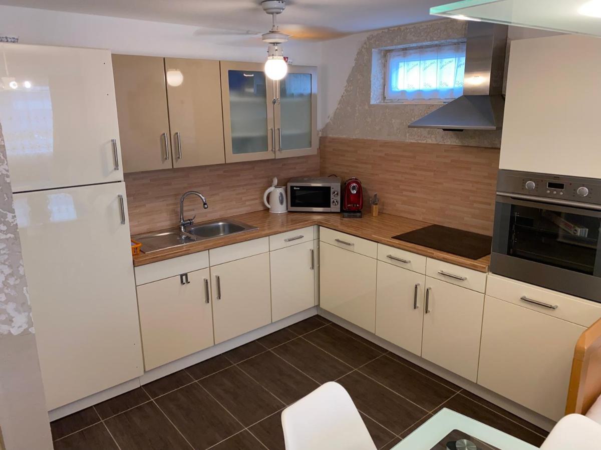 Apartment Stabel 8,1 Km Von Europa Park คิพเพนไฮม์ ภายนอก รูปภาพ
